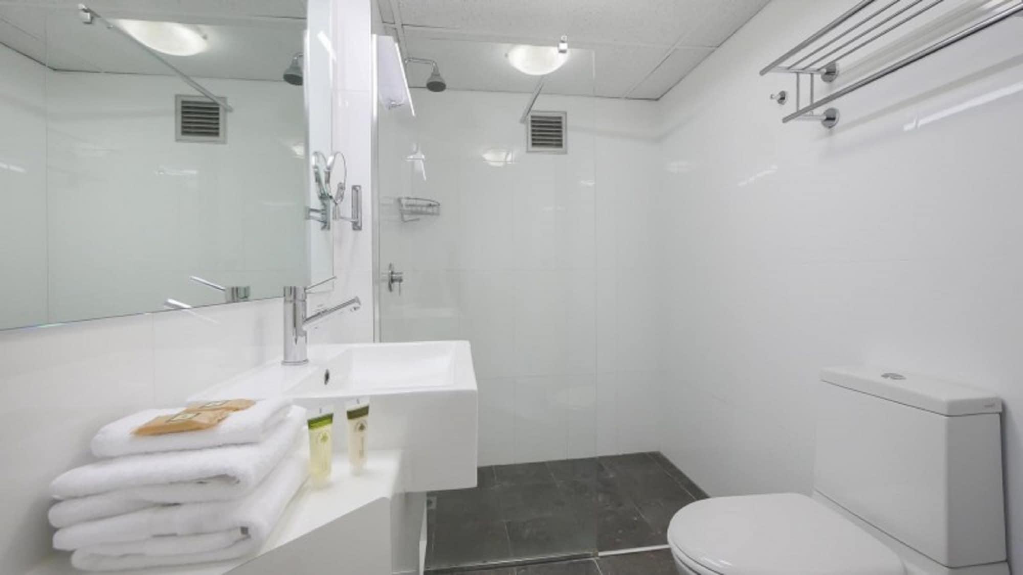 בריסביין Summit Apartments מראה חיצוני תמונה