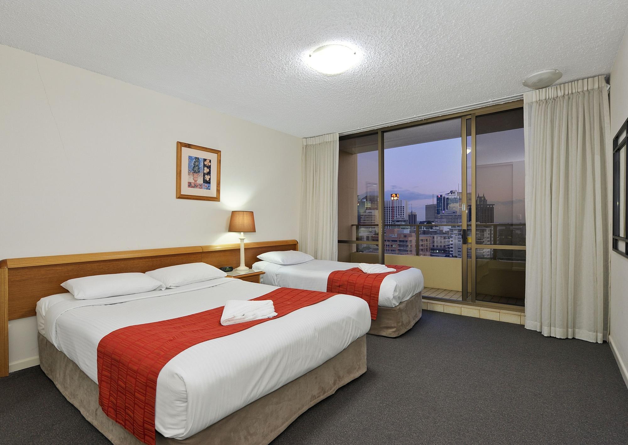 בריסביין Summit Apartments מראה חיצוני תמונה