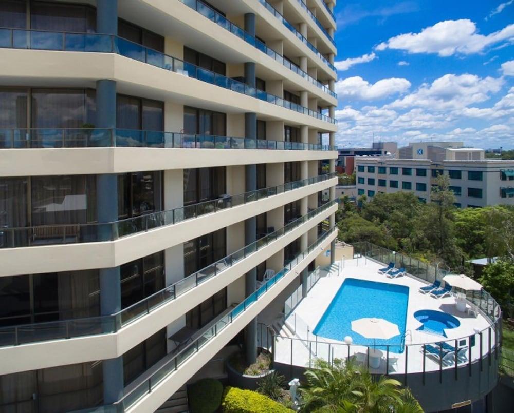 בריסביין Summit Apartments מראה חיצוני תמונה