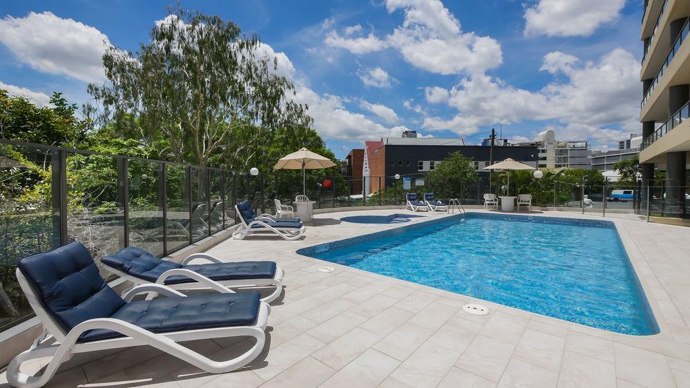 בריסביין Summit Apartments מראה חיצוני תמונה
